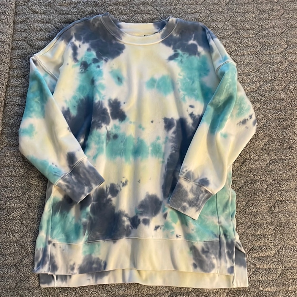 Women’s Oversized Crewneck Sweatshirt